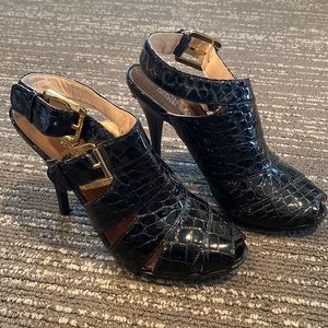 Michael Kors Women’s Peep Toe Black Patent Leather Heel